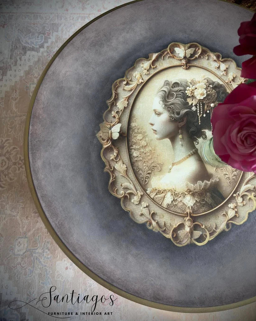 Cameo Of Grace